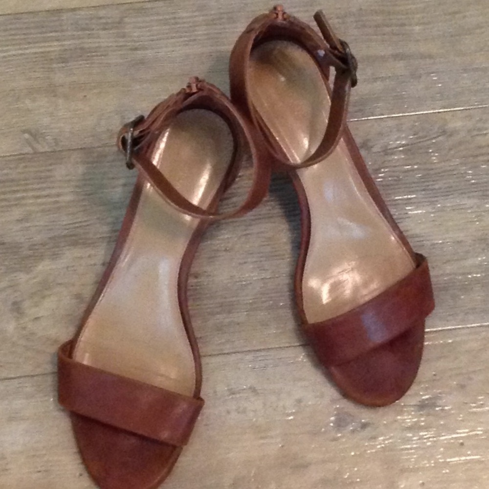 Brown sandals buckles and zipper sz 8